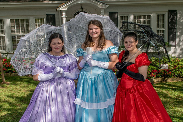 PHOTOS: Past Azalea Belles